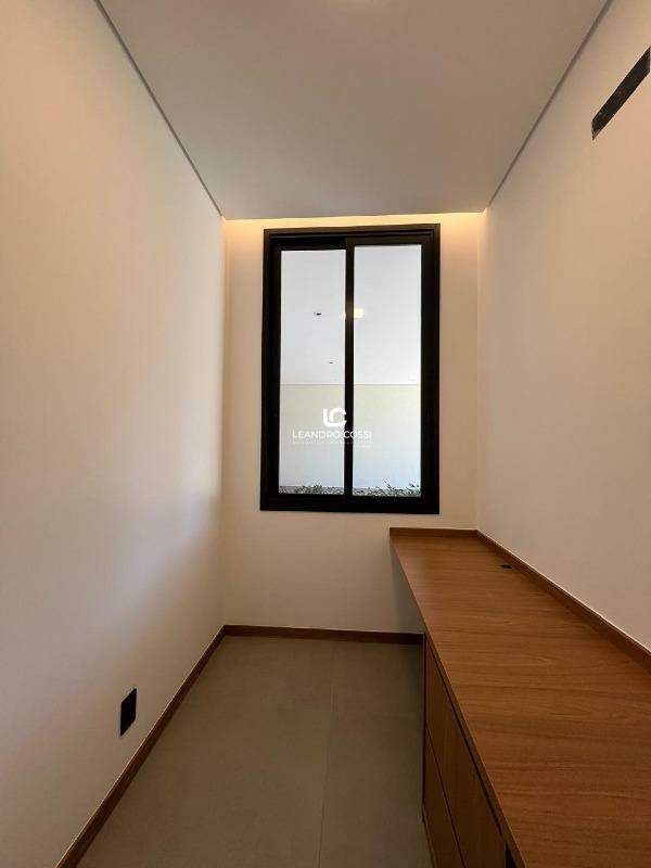 Casa de condomínio à venda no Condomínio Fazenda Kurumin: