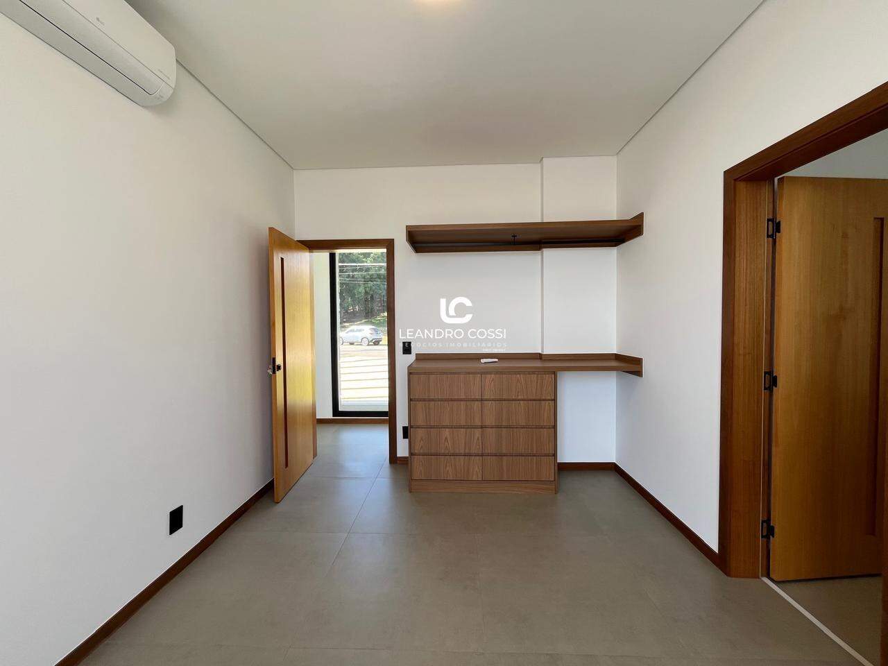 Casa de condomínio à venda no Condomínio Fazenda Kurumin: