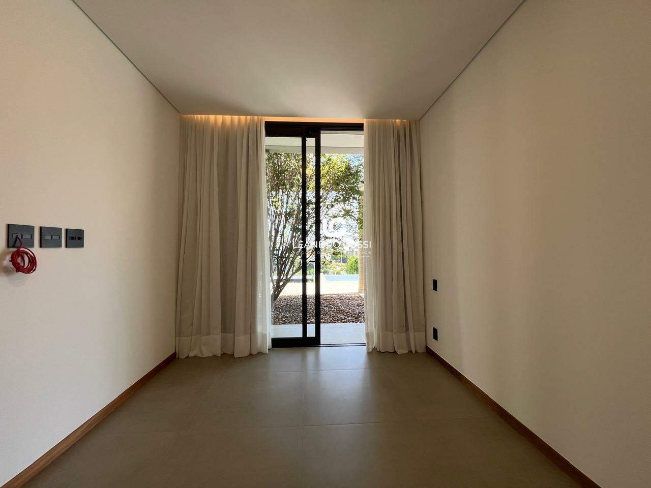 Casa de condomínio à venda no Condomínio Fazenda Kurumin: