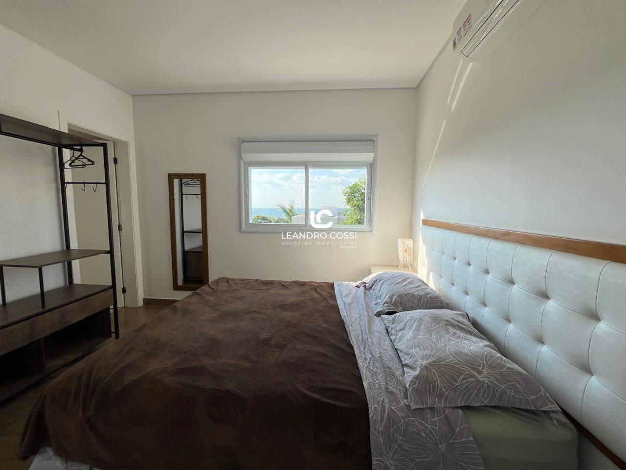 Casa de condomínio à venda no Condomínio Fazenda Kurumin: 