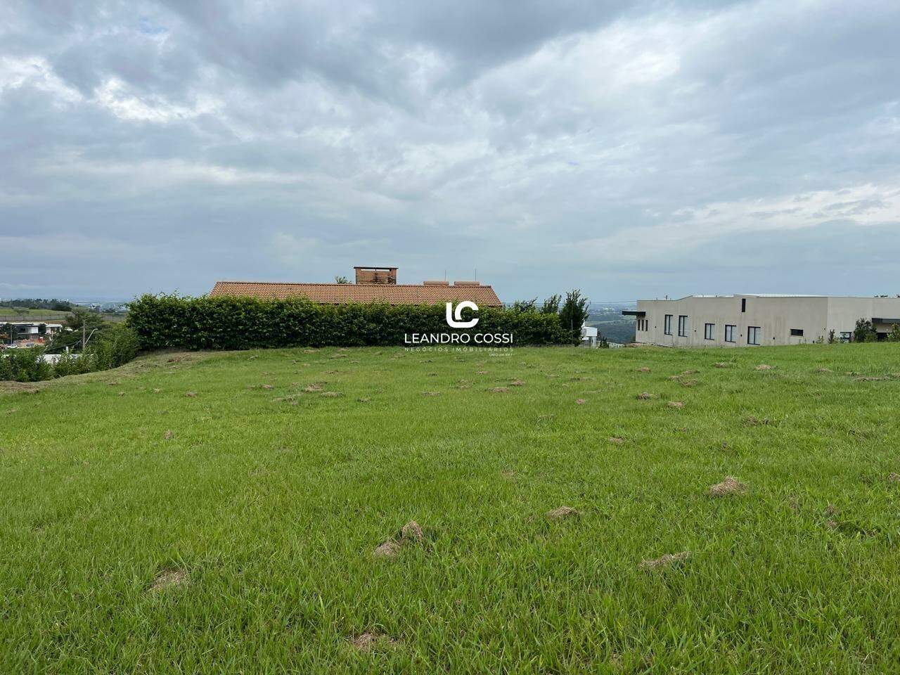 Casa de condomínio à venda no Condomínio Fazenda Kurumin: 