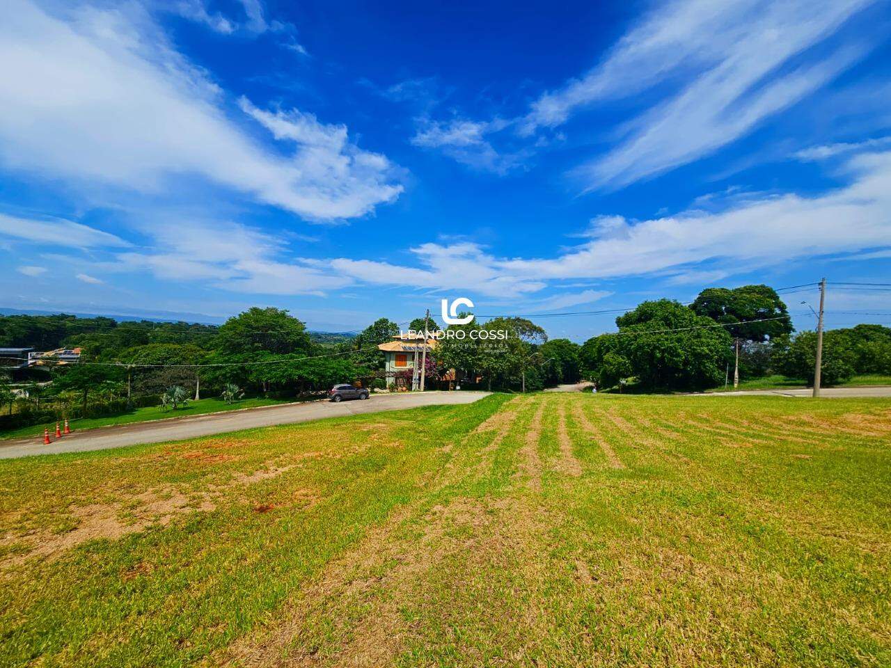 Terreno de Condomínio à venda no Condomínio Fazenda Kurumin: 