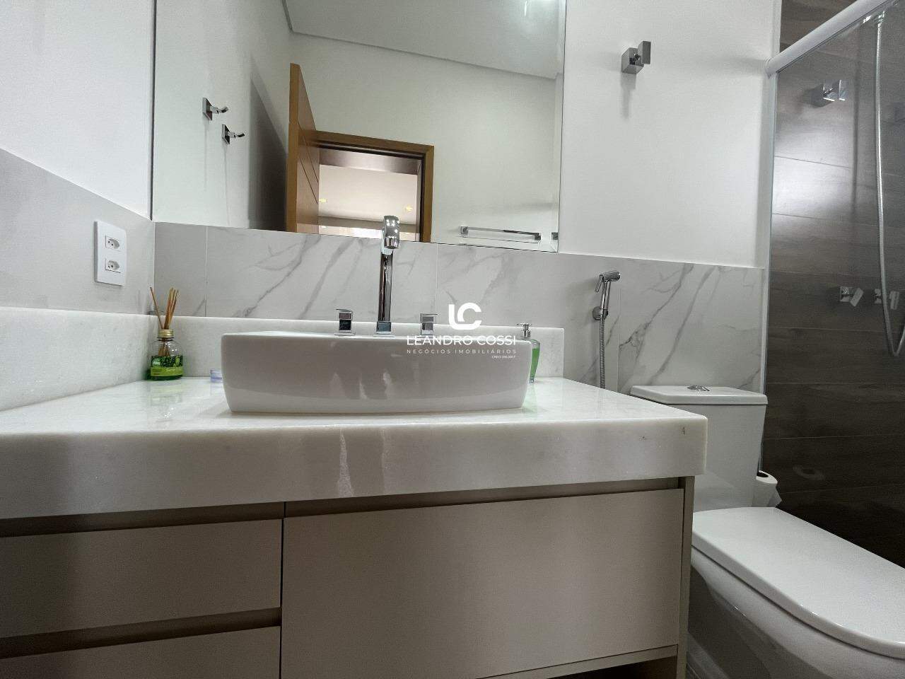 Casa de condomínio à venda no Condomínio City Castelo: 