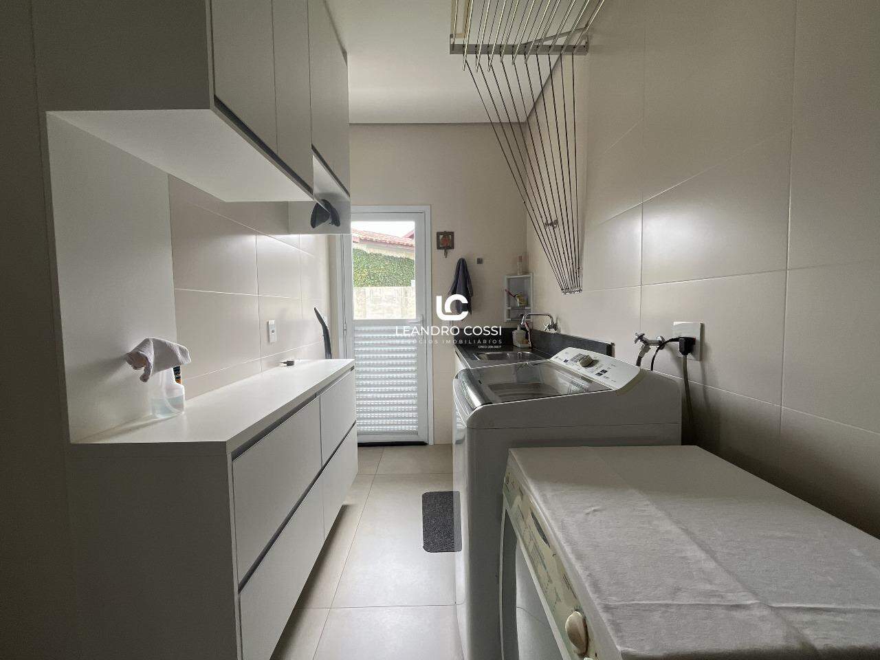 Casa de condomínio à venda no Condomínio City Castelo: 