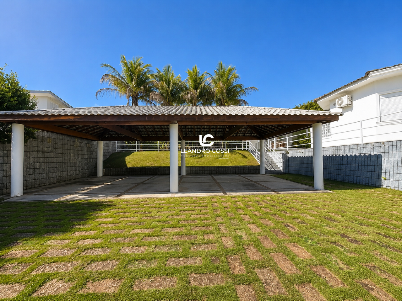 Casa de condomínio à venda no Condomínio City Castelo: 