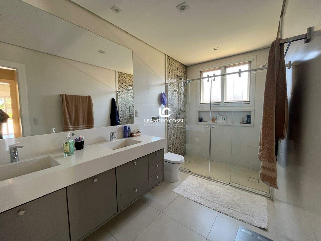 Casa de condomínio à venda no Condomínio City Castelo: 