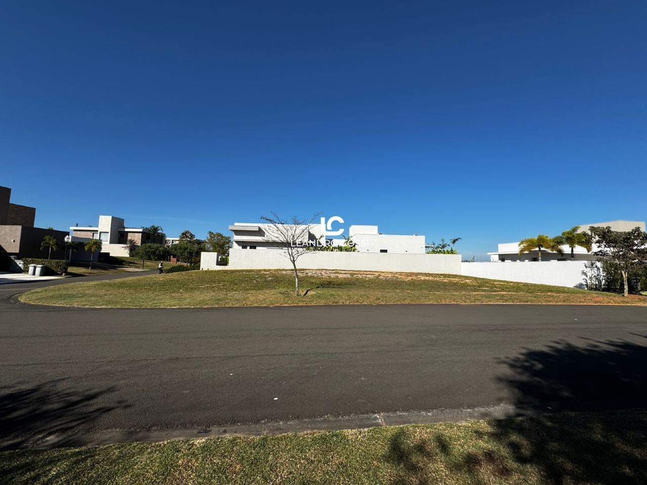 Terreno de Condomínio à venda no Condomínio Villas do Golfe: 