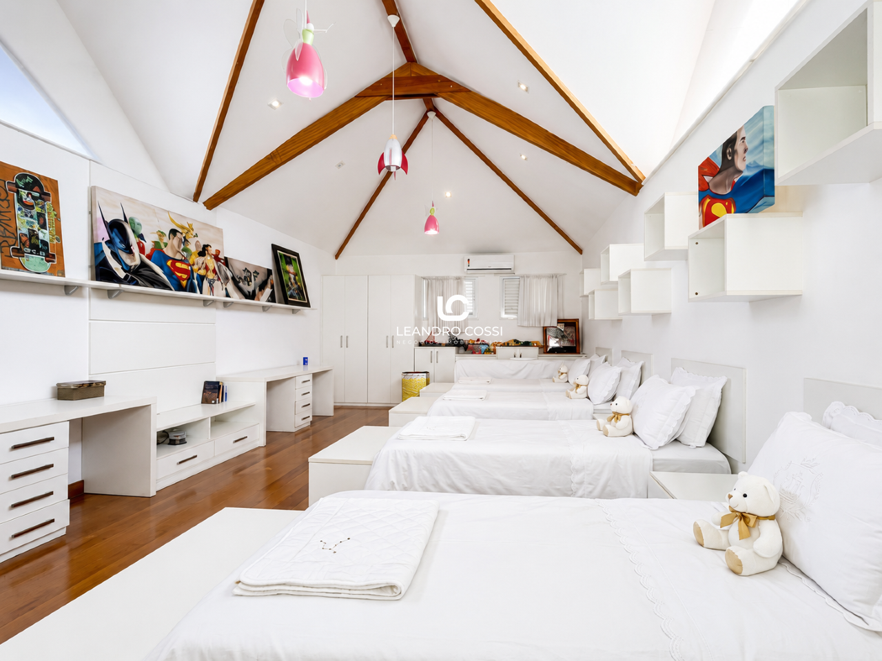 Casa de condomínio à venda no Condomínio Village Castelo:
