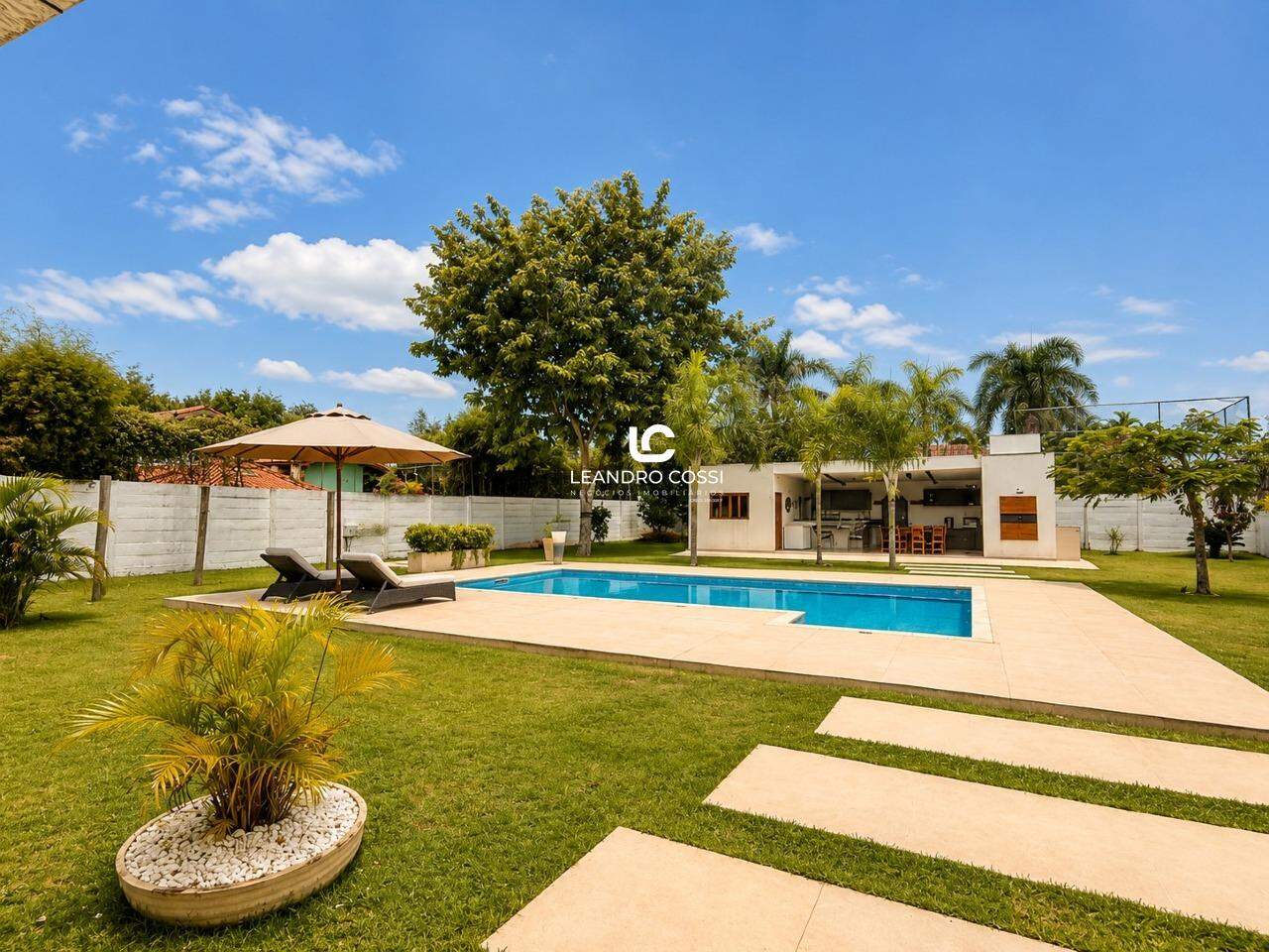 Casa de condomínio à venda no Condomínio Village Castelo: 
