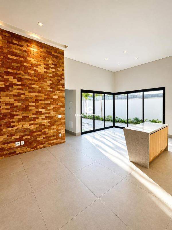 Casa de condomínio à venda no Condomínio Residencial Mont Blanc: 