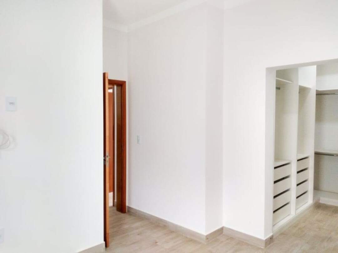 Casa de condomínio para aluguel no Condomínio Lagos D’Icaraí: 
