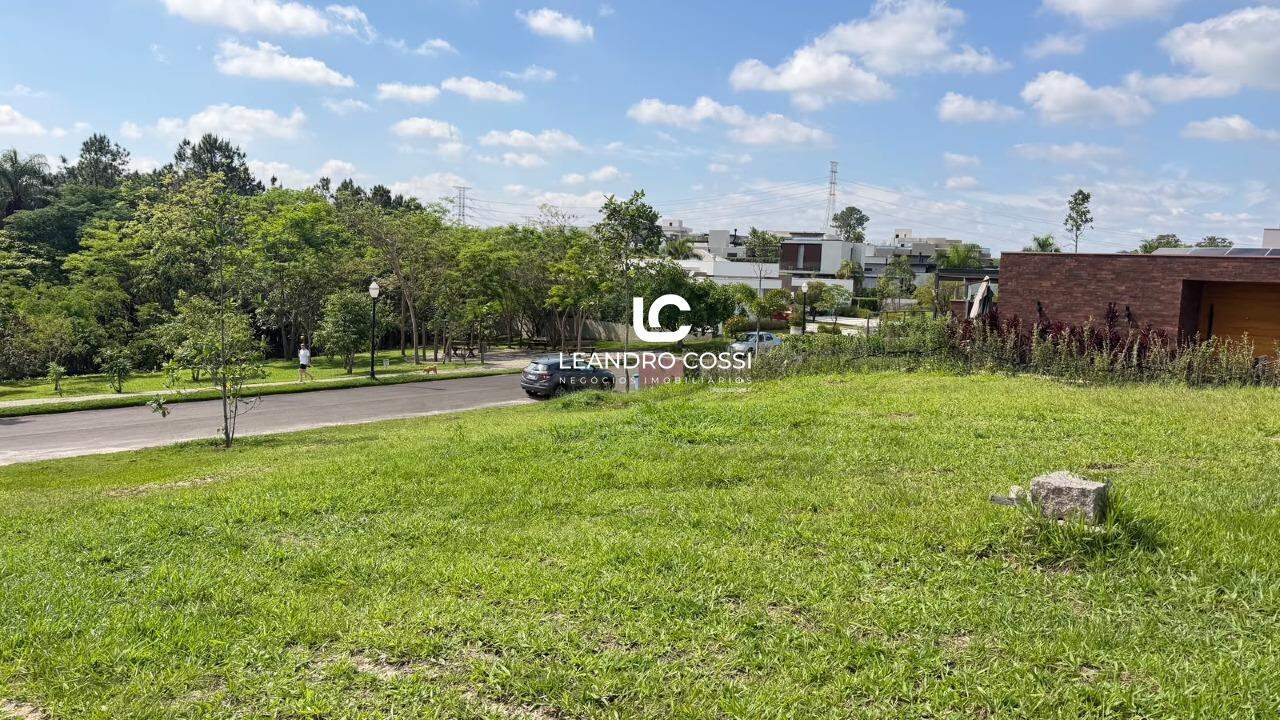 Terreno de Condomínio à venda no Condomínio Villas do Golfe: 