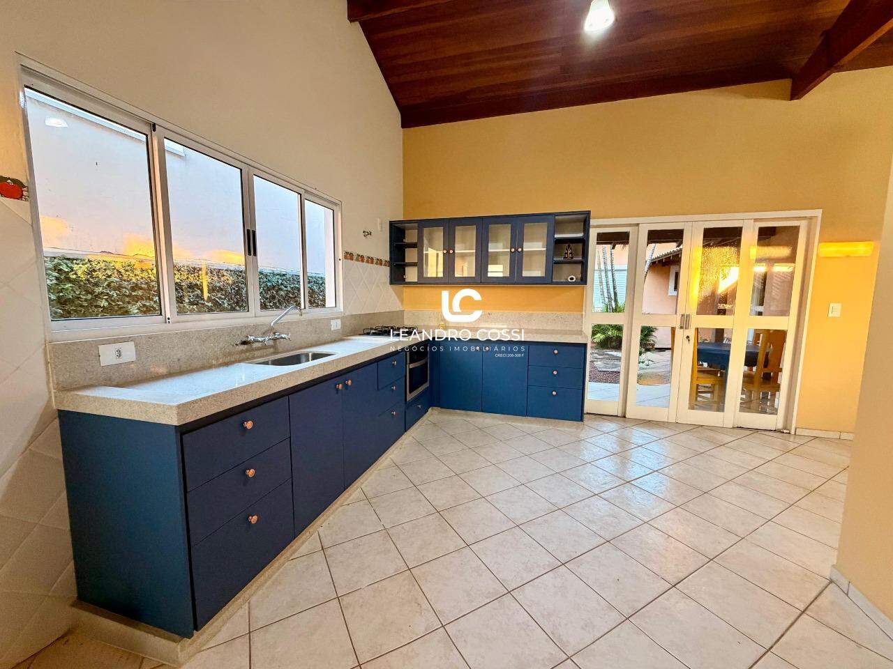 Casa de condomínio à venda no Condomínio Portal da Vila Rica: 