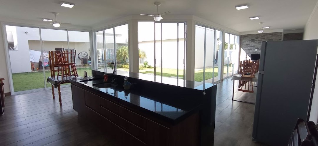 Casa de condomínio à venda no Condomínio Village Moutonnée: