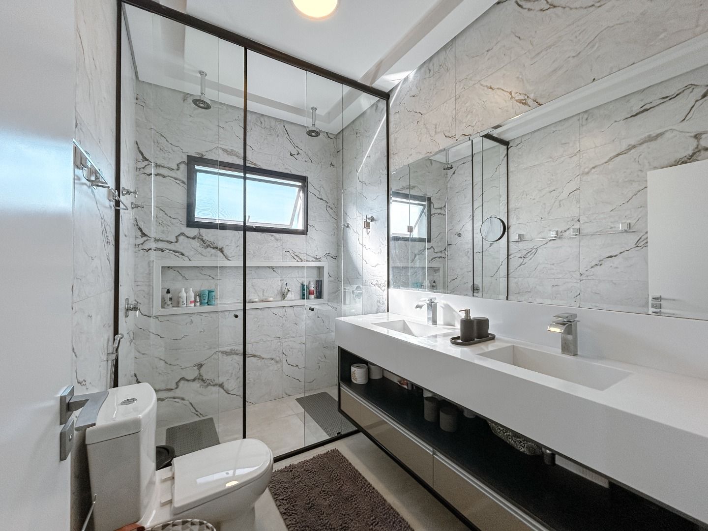 Casa de condomínio à venda no Condomínio Terras de Mont Serrat: