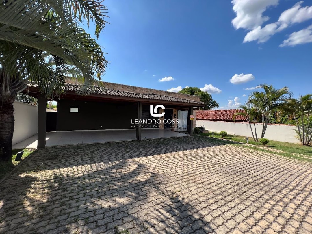 Casa de Condomínio Condomínio Zuleika Jabour Salto 