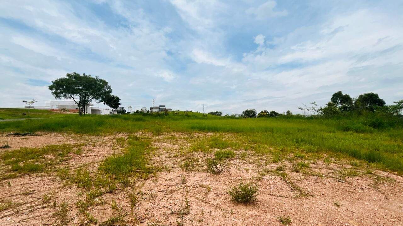 Terreno de Condomínio Residencial Parque Campos de Santo Antônio II Itu 
