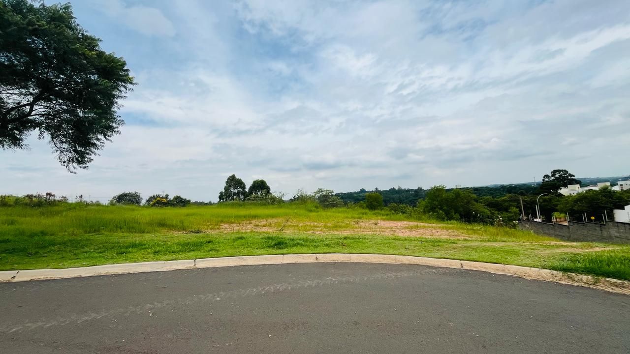 Terreno de Condomínio à venda no Residencial Parque Campos de Santo Antônio II: