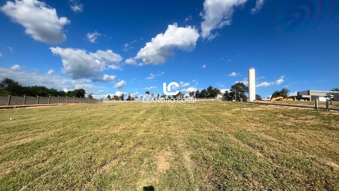 Terreno à Venda no Condomínio Vila dos Manacás - Itu/Sp