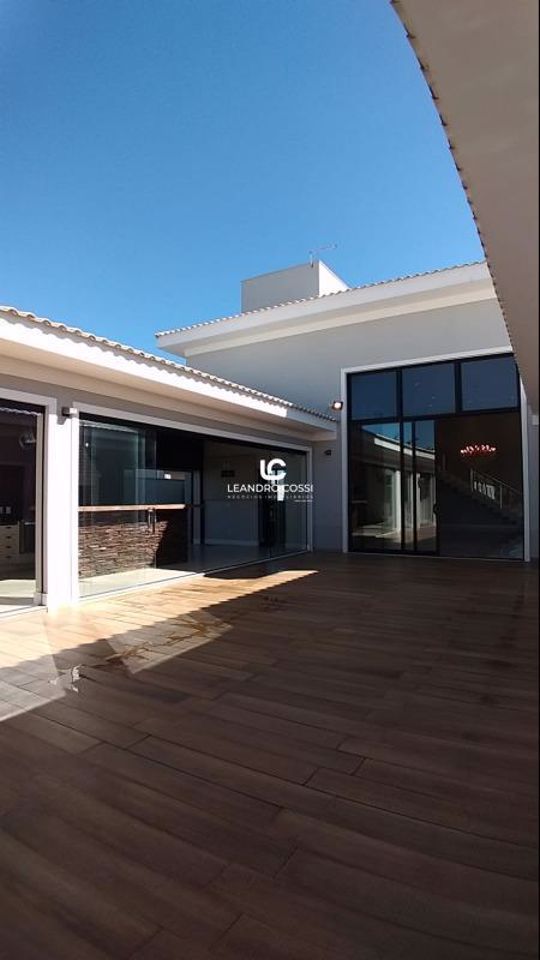 Casa de condomínio à venda no Condominio Fazenda Palmeiras Imperiais: