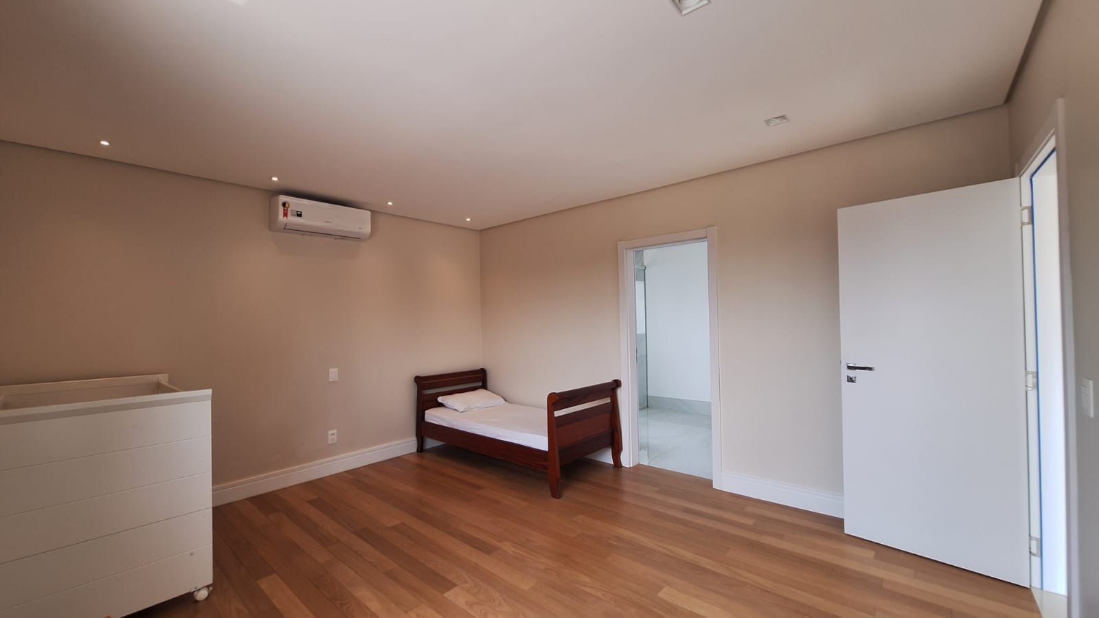 Casa de condomínio à venda no Condomínio Xapada Parque Ytu: