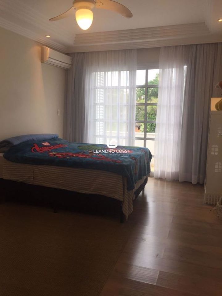 Casa de condomínio à venda no Condomínio Jardim Theodora: