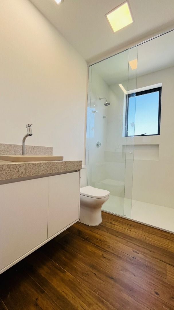 Casa de condomínio à venda no Condomínio Terras de São José II: