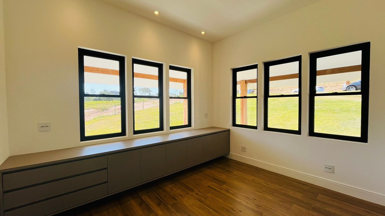 Casa de condomínio à venda no Condomínio Terras de São José II: