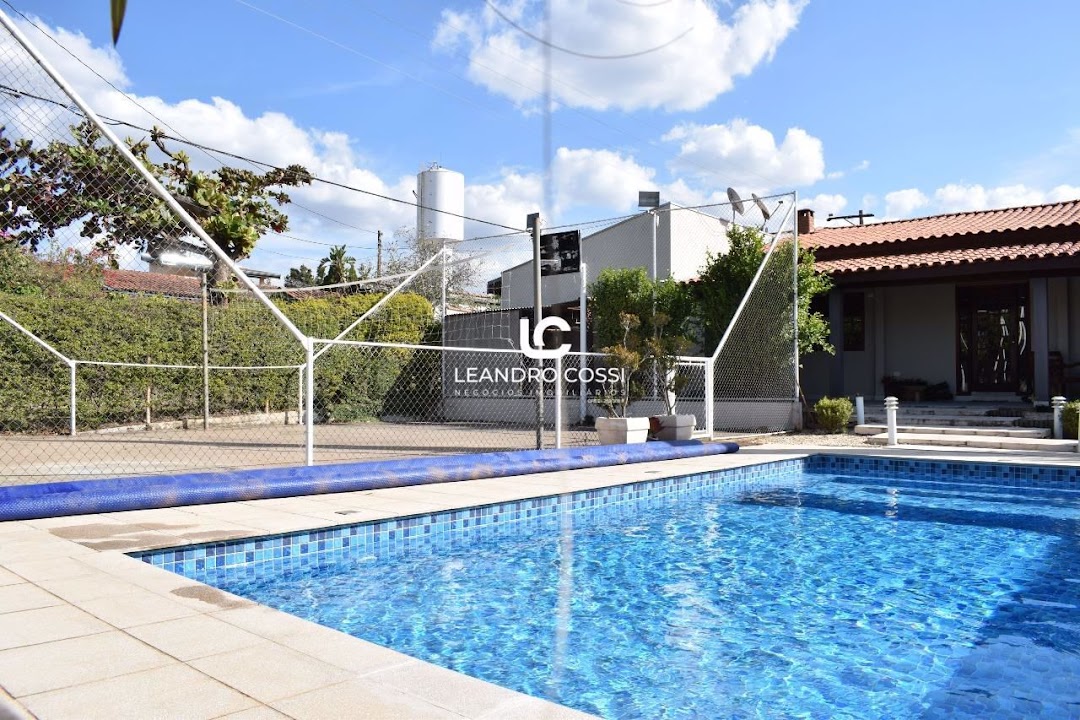 Casa de Condomínio Condomínio Village Haras São Luiz Salto 