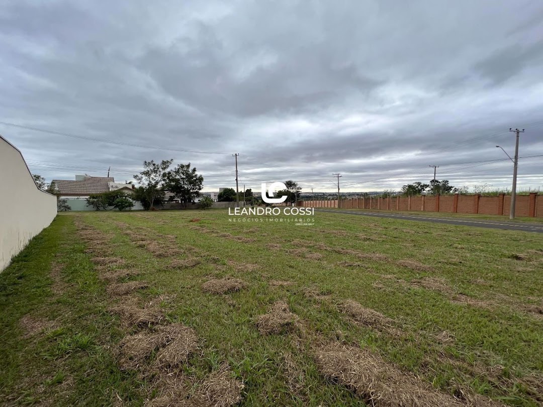 Terreno de Condomínio à venda no Condominio Fazenda Palmeiras Imperiais: