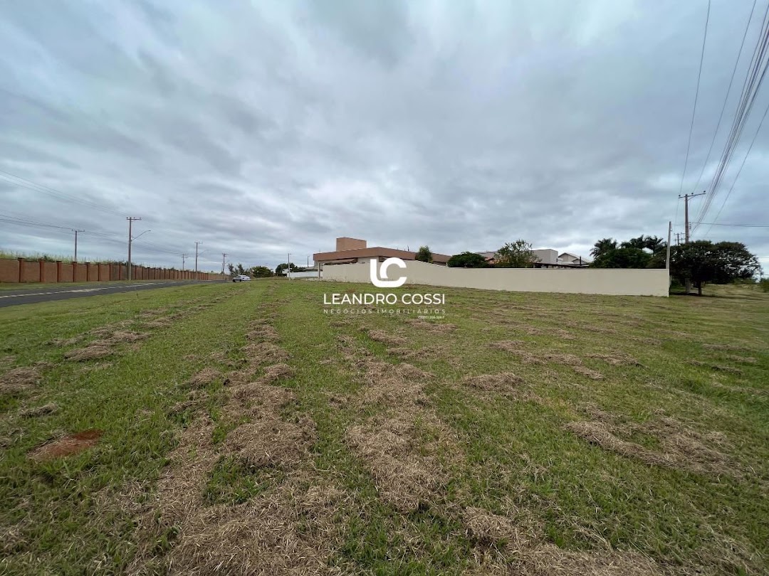Terreno de Condomínio à venda no Condominio Fazenda Palmeiras Imperiais: