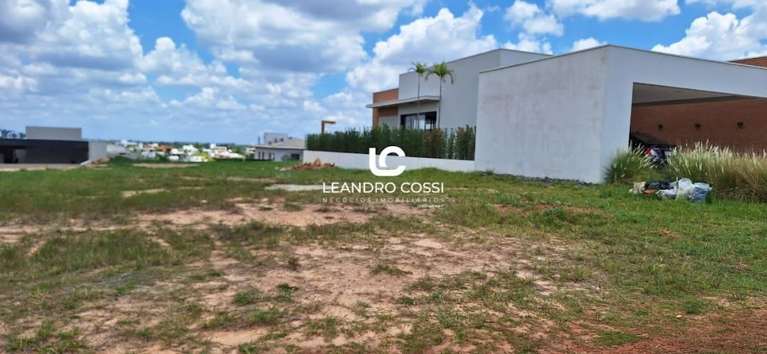 Terreno de Condomínio à venda no Condomínio Villas do Golfe: