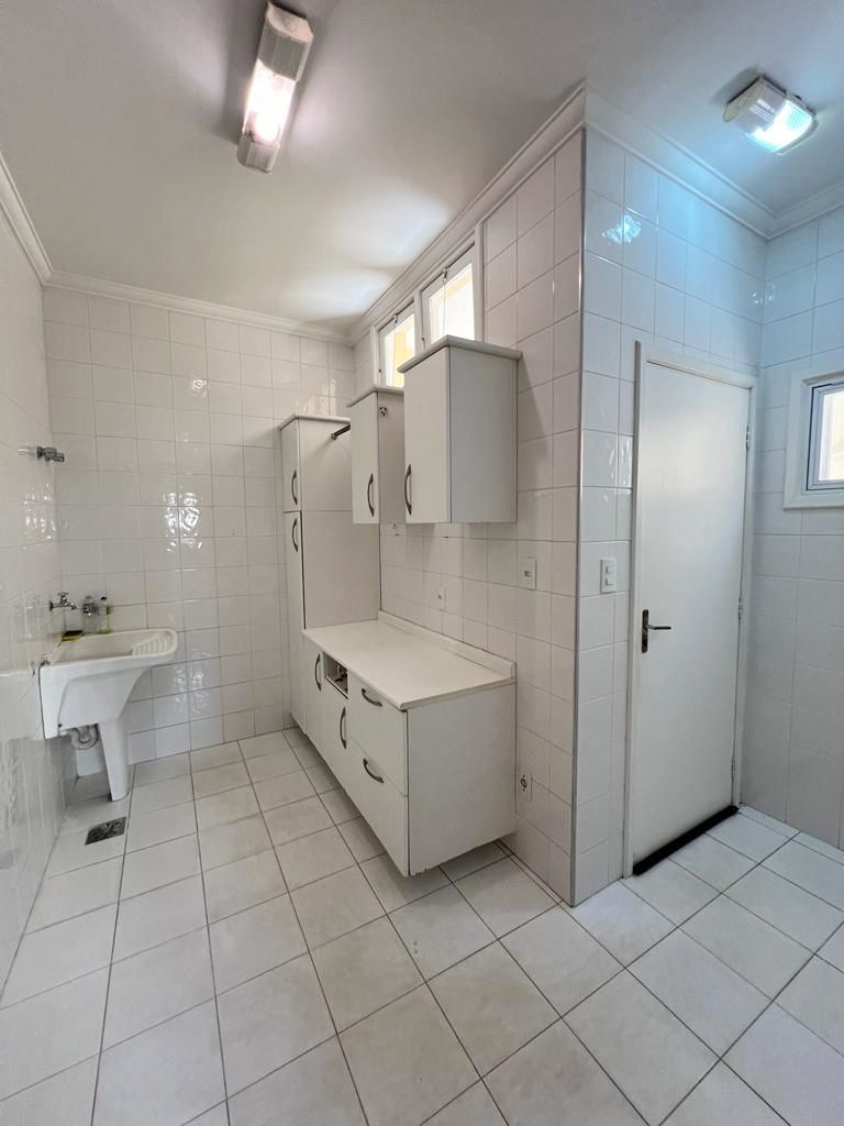 Casa de condomínio à venda no Condomínio Jardim Theodora: