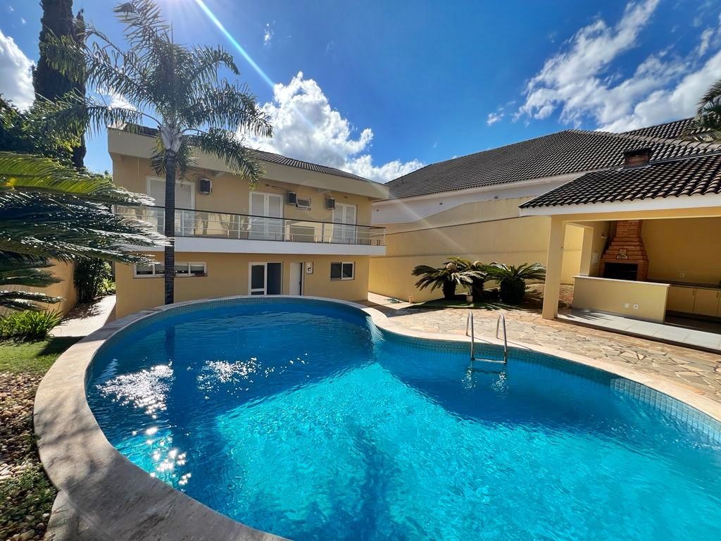 Casa de condomínio à venda no Condomínio Jardim Theodora: