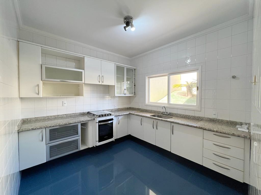 Casa de condomínio à venda no Condomínio Jardim Theodora: