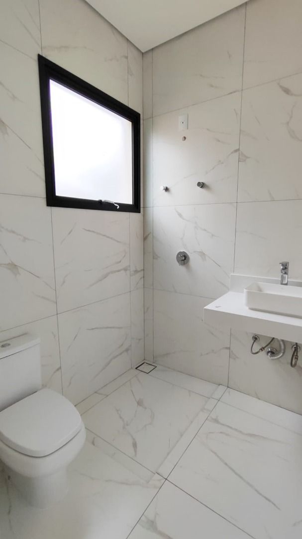 Casa de condomínio à venda no Condomínio Terras Di Leonardi: