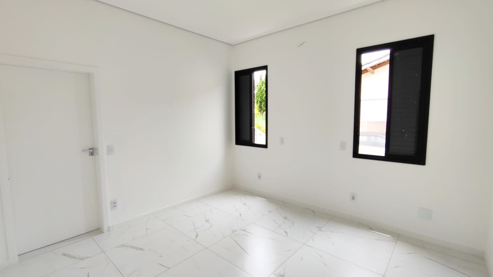 Casa de condomínio à venda no Condomínio Terras Di Leonardi: