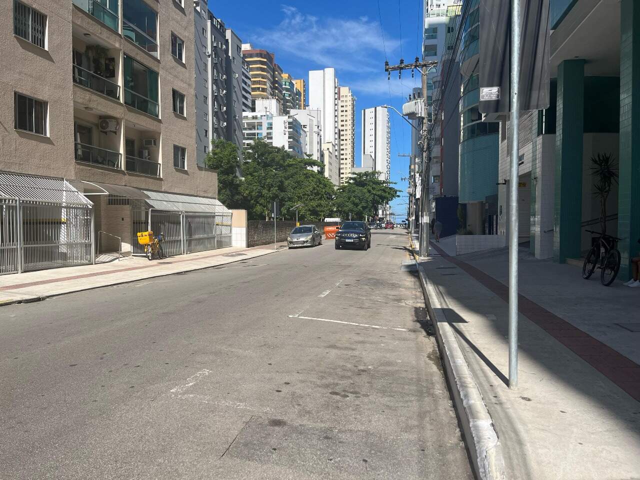 [Edificio] Apartamento para aluguel General San Martin: 