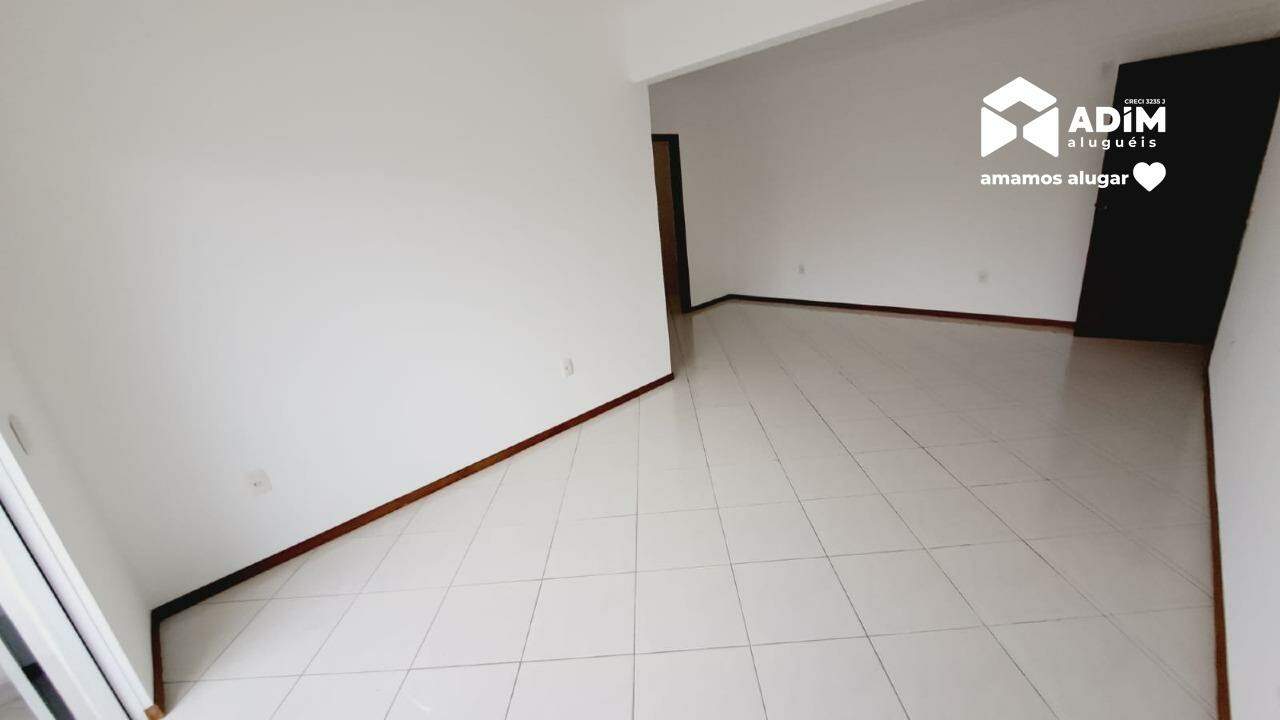 [Edificio] Apartamento para aluguel São Cristovão: 