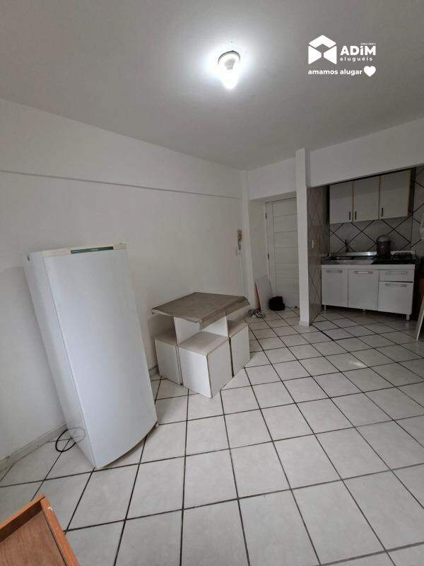 [Edificio] Apartamento para aluguel Paranavaí: 