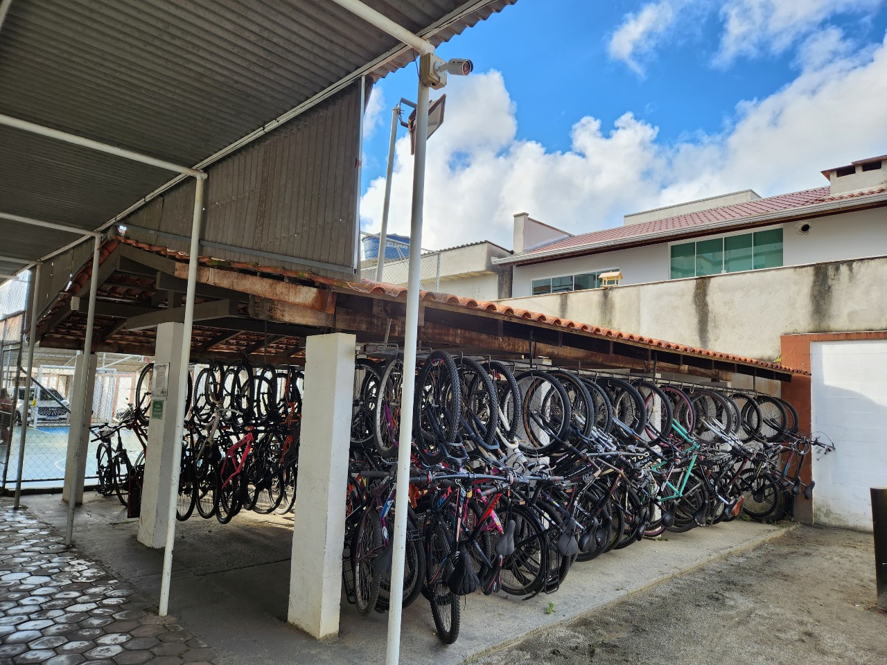 [Edificio] Apartamento para aluguel Condomínio Bella Praia II: 