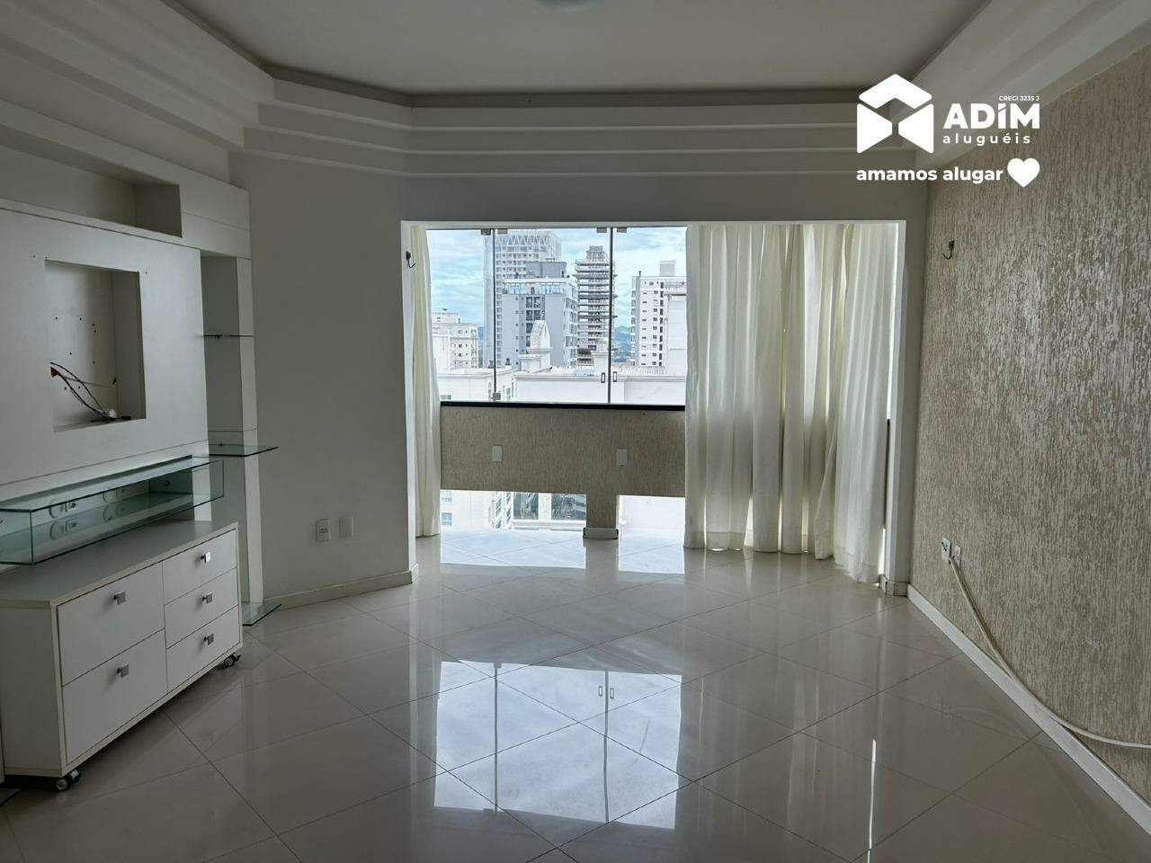 [Edificio] Apartamento para aluguel : 