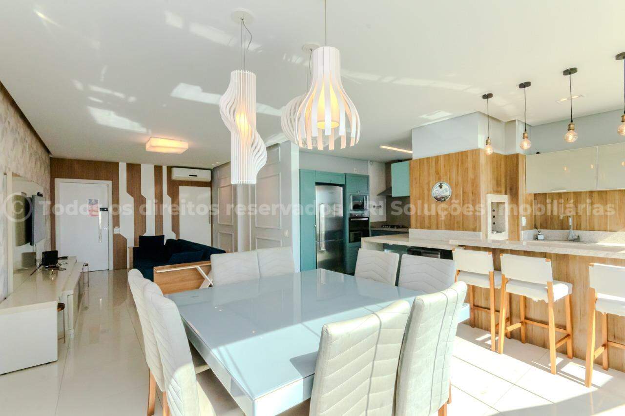 Apartamento Mobiliado com 03 dormitórios á venda no Edifício Porto da Barra em Balneário Camboriú