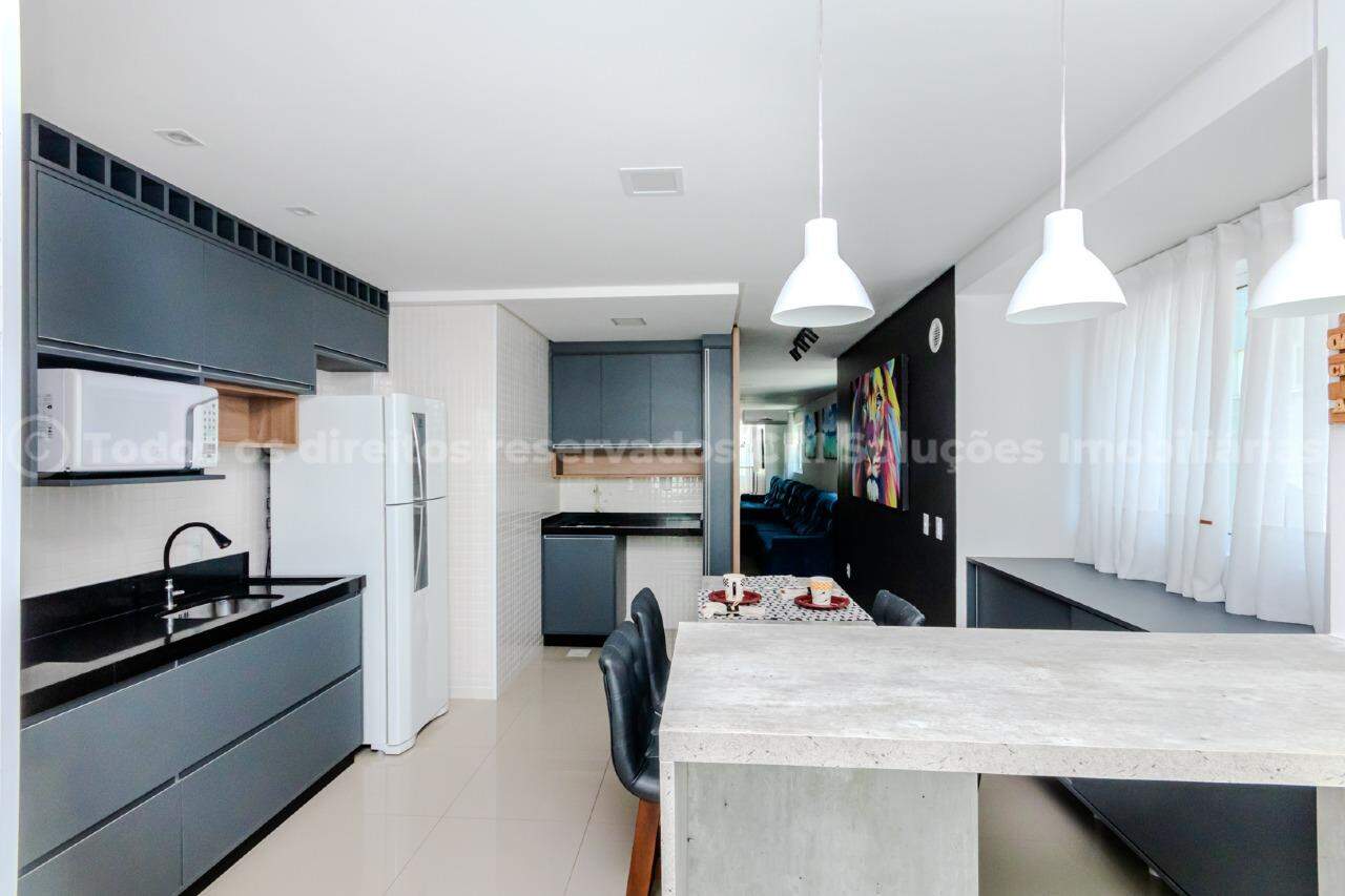 Apartamento Mobiliado com 02 Dormitórios á venda no Residencial Felicitá em Balneário Camboriú