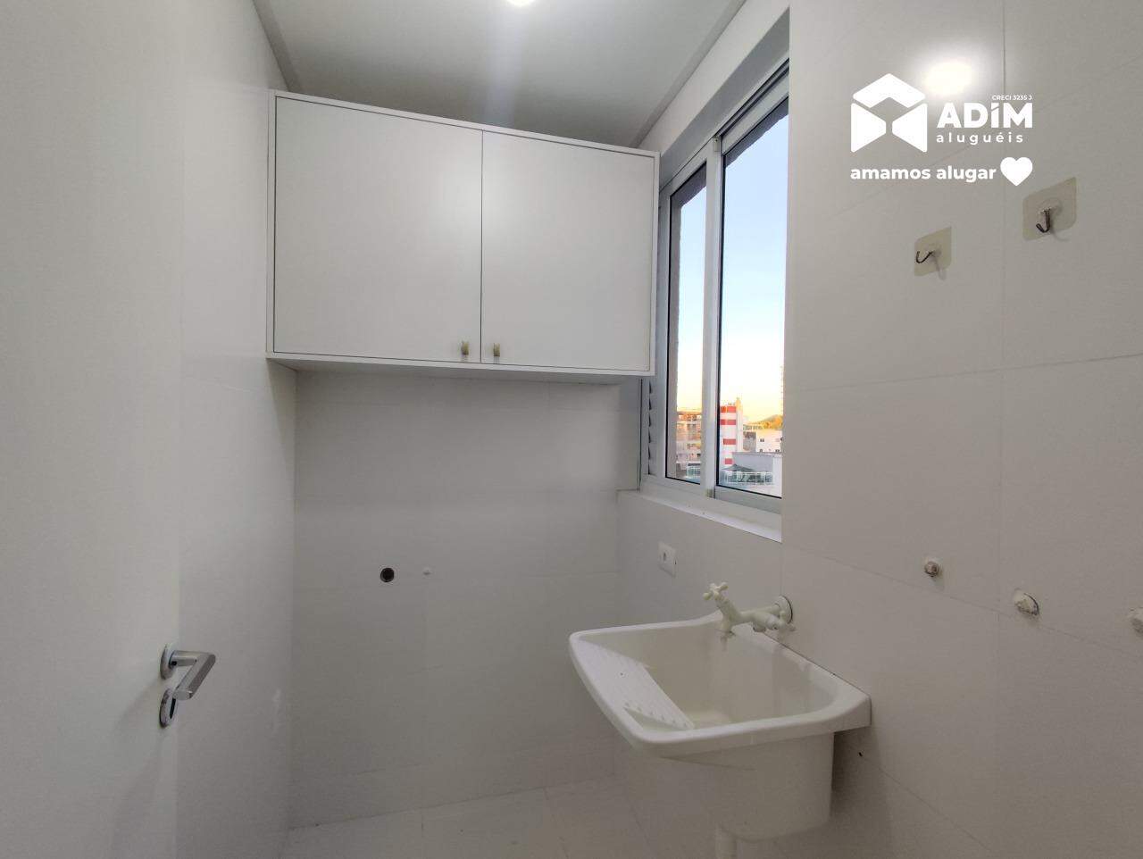 [Edificio] Apartamento para aluguel Esquina dos Açores: 