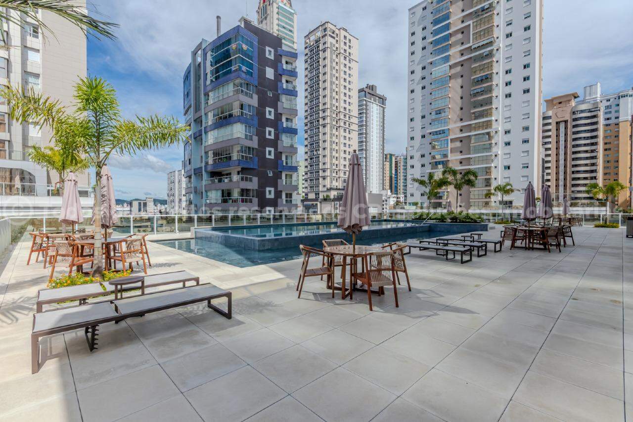 Apartamento 4 Dormitórios no Horizon Residence no Centro de Balneário Camboriú
