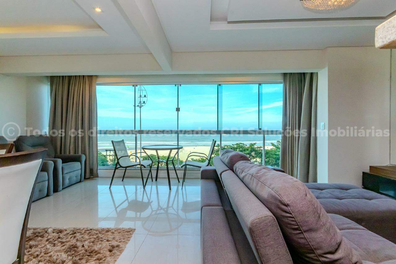 Apartamento Frente Mar á venda com 03 dormitórios no Edifício Albany em Balneário Camboriú