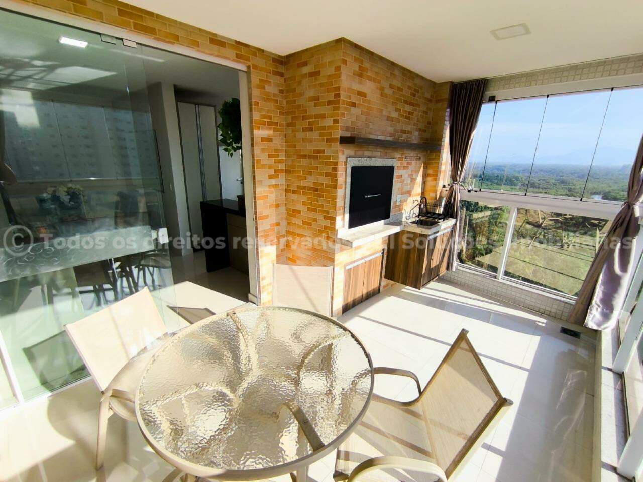 Apartamento Mobiliado com 2 Suítes, 2 Vagas e 99 m² – Chateau Unique, Quadra Mar na Meia Praia, Itapema