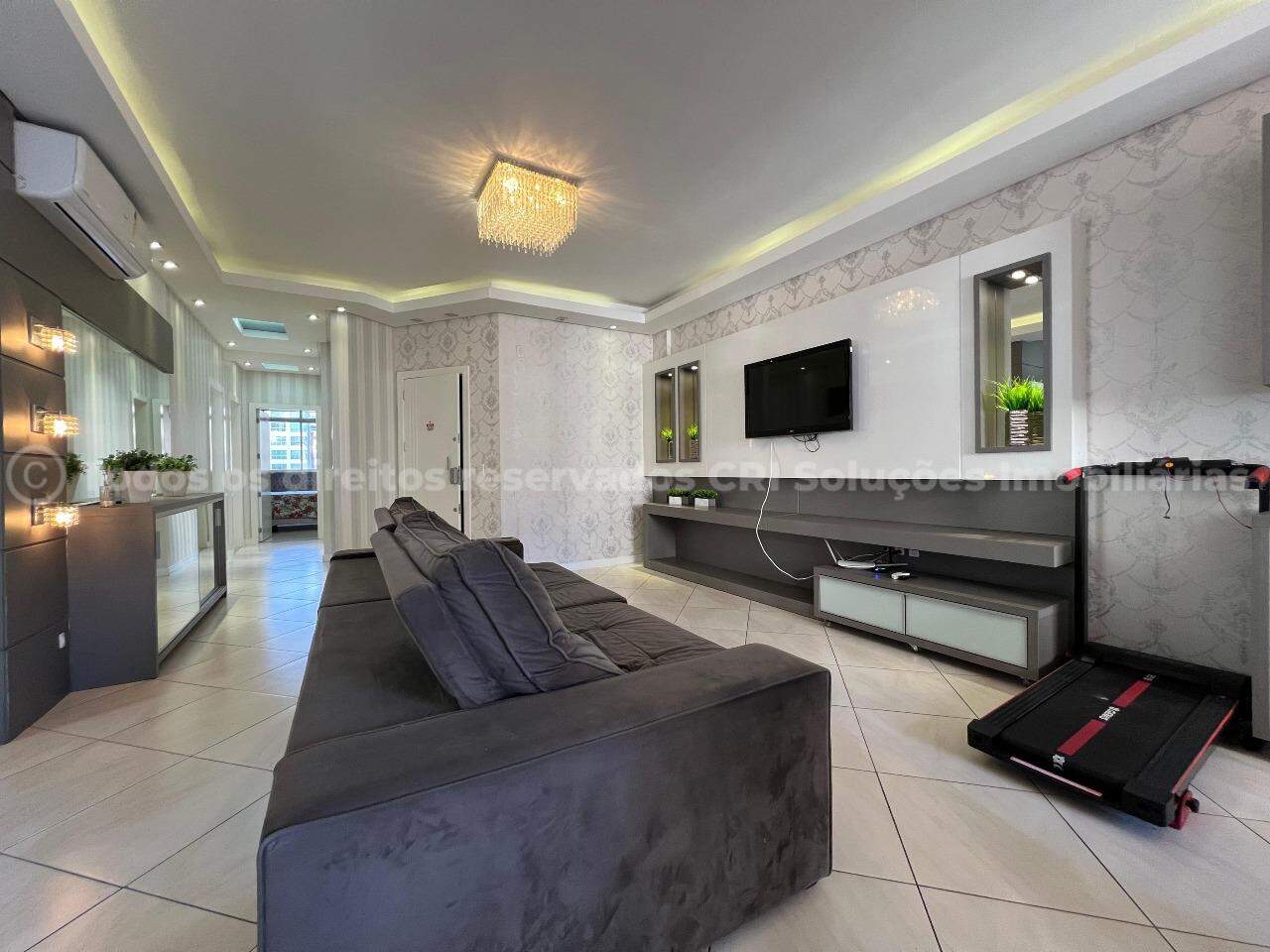 Apartamento Mobiliado com 3 Dormitórios e 2 Vagas – Residencial Minatti, Meia Praia, Itapema