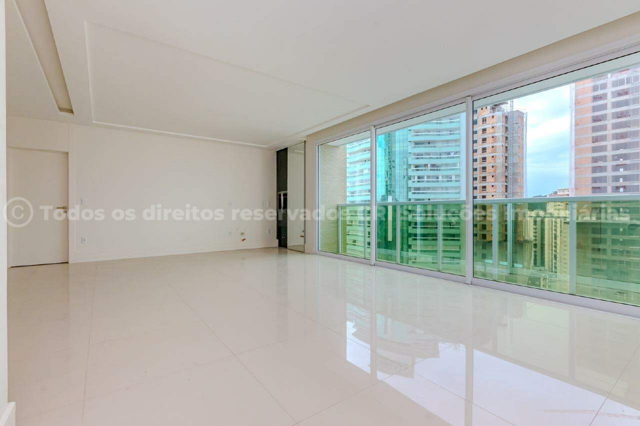Apartamento à venda, 4 quartos, 2 suítes, 3 vagas, Centro - Balneário Camboriú/SC